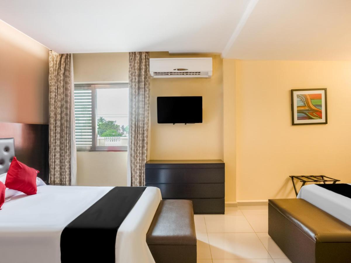 Veracruz Suites Hotel Exterior photo
