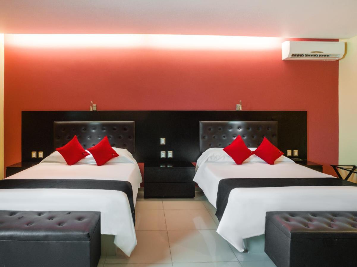 Veracruz Suites Hotel Exterior photo