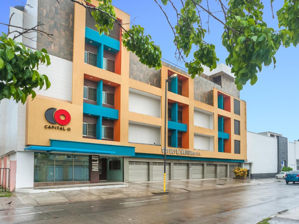 Veracruz Suites Hotel Exterior photo